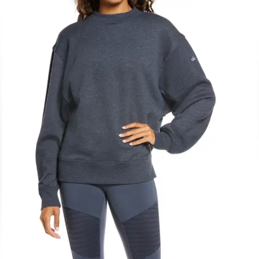 Alo Freestyle Mock Neck Sweatshirt
Size XS navy